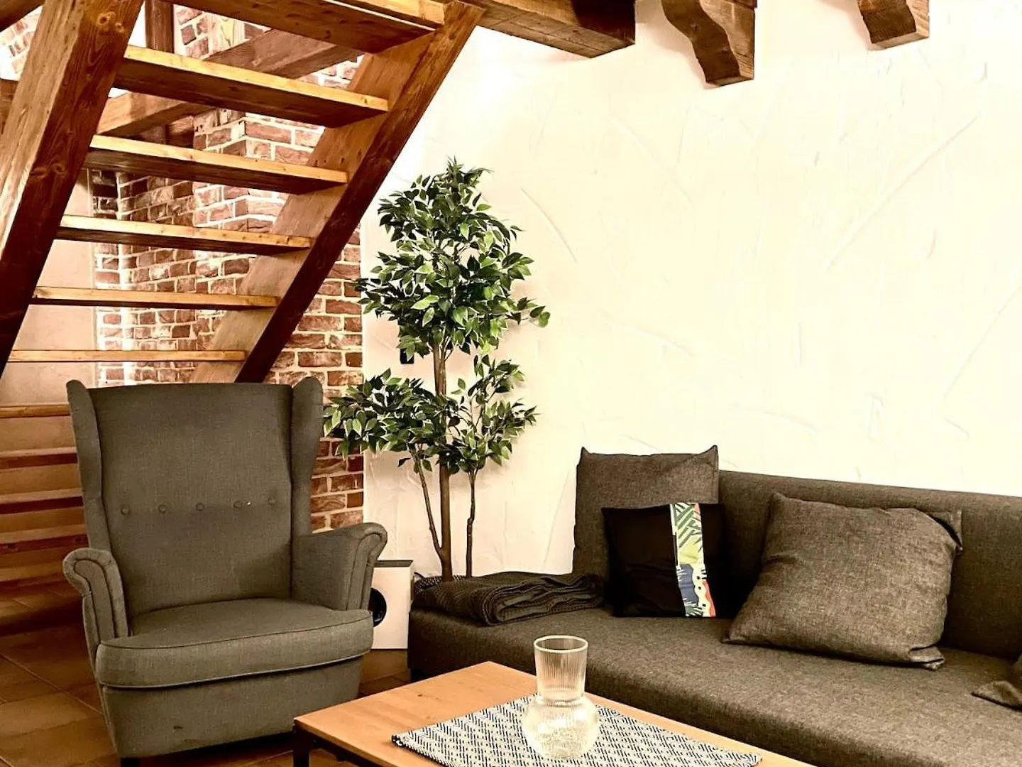 Oldtown Guesthouse Cologne I 100Qm I 10M From Rhine Apartament